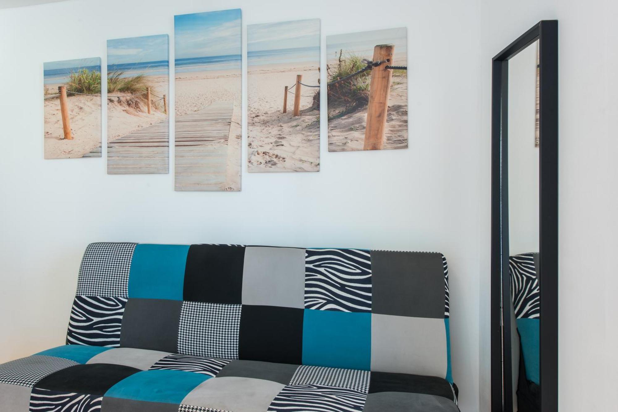 Beautiful Renovated Studio With View- Old Hyères Exteriör bild